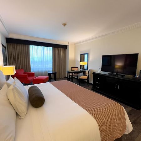 Tikal Futura Hotel & Convention Center Гватемала Экстерьер фото